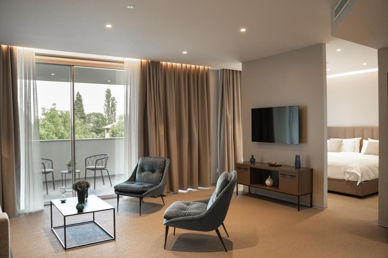Elitis House - Suite & Spa Nova Milanese Esterno foto